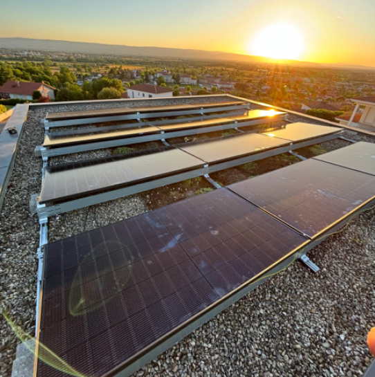 //rr-energy.fr/wp-content/uploads/2026/06/photo-installation-panneau-solaire-9kwc-chamboeuf.png